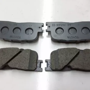 2002 - 2004 Toyota Disc Brake Pad Set 04466-33090